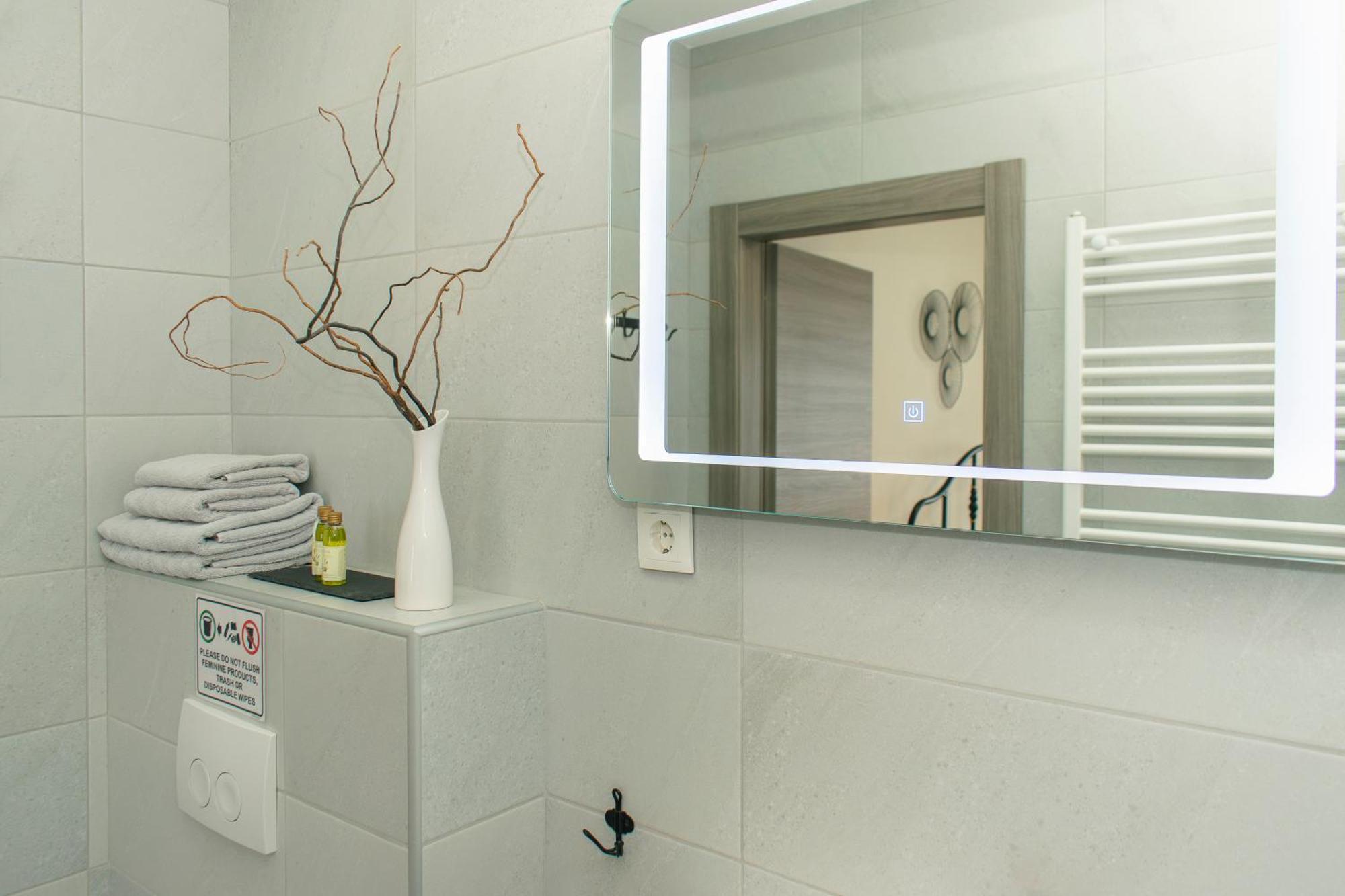Goodlife Studio Apartment Pozega Esterno foto